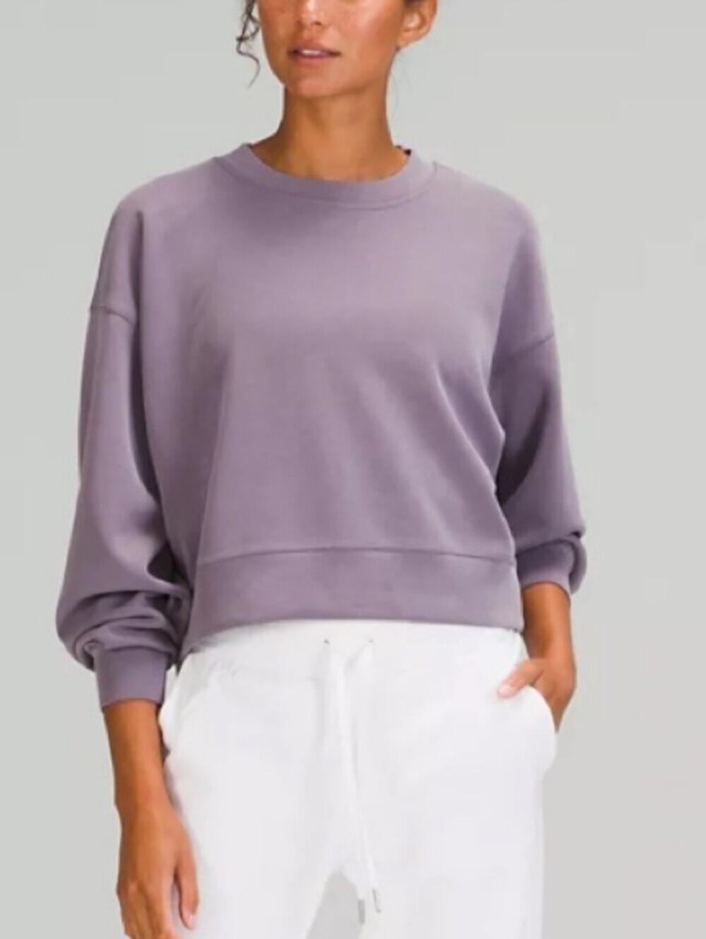 Lululemon Perfectly Oversized Cropped Lavender Crewneck Sweatshirt Size 6 - Picture 2 of 9